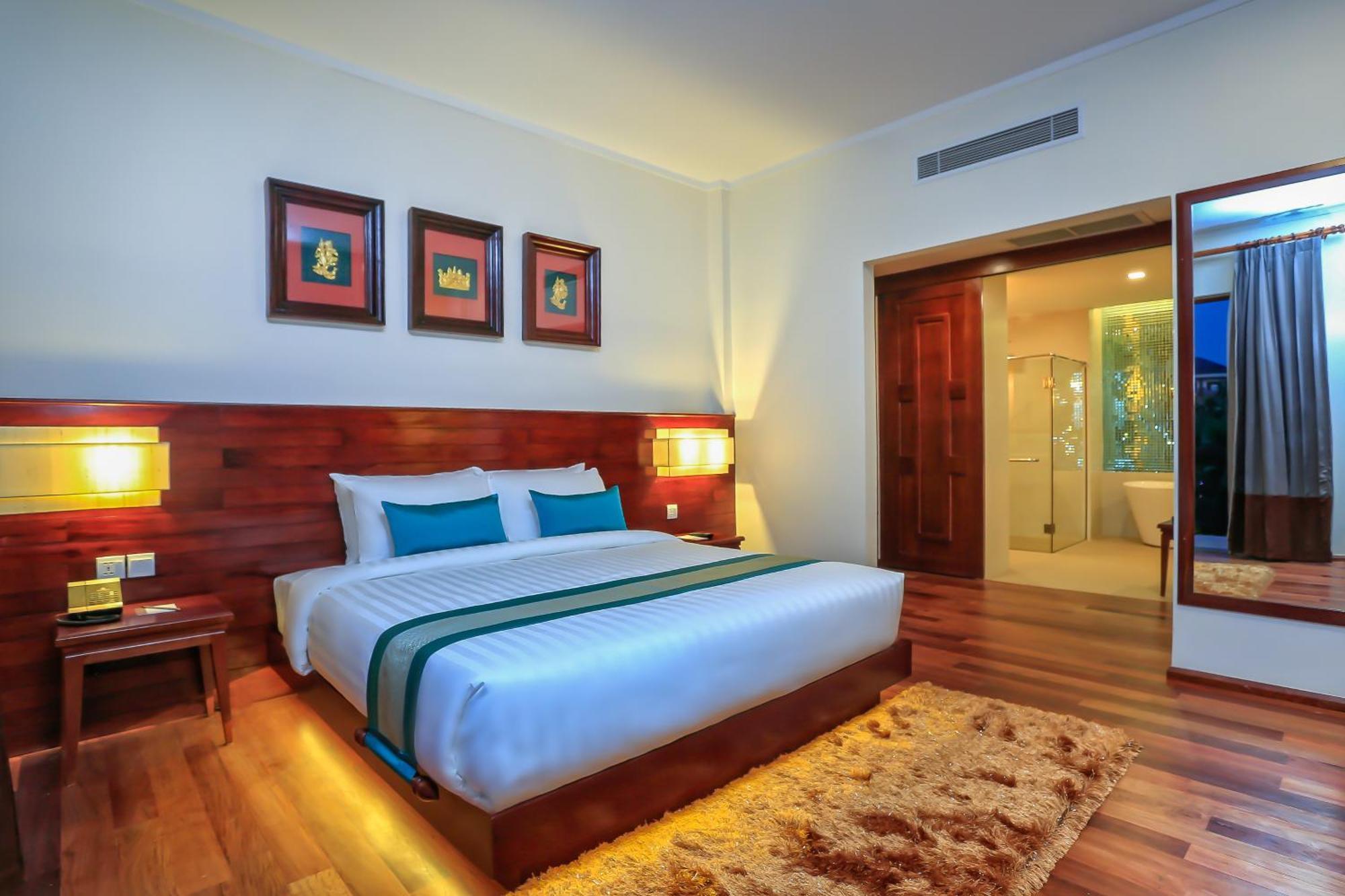 Lotus Blanc Hotel Siem Reap Exterior photo