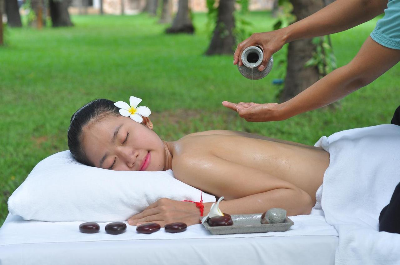 Lotus Blanc Hotel Siem Reap Exterior photo